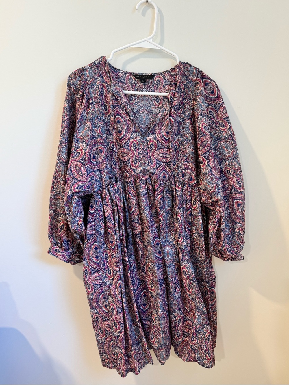 Banana Republic Puff Sleeve Flowey Dress